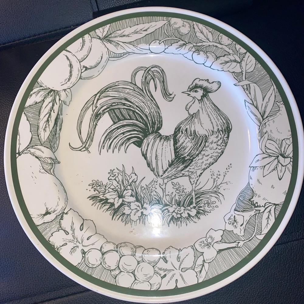 Collectible rooster by Haldon group. Rooster toile